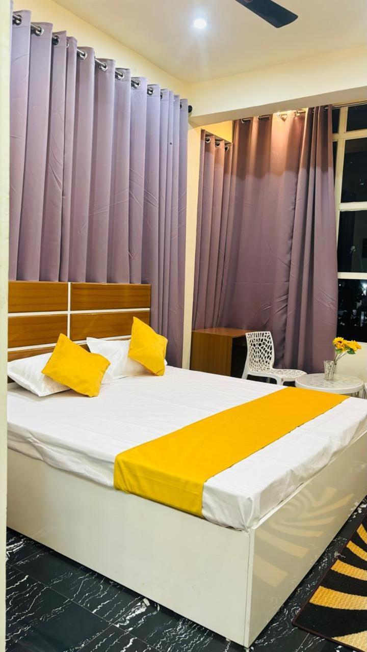 Himalaya Inn Guest House Varanasi Exterior foto